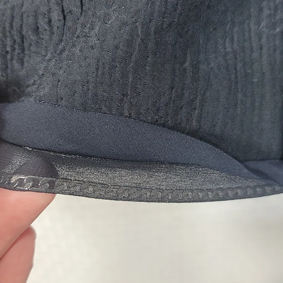 Elie Tahari Navy zippered front mixed media jacket with chain hem - Picture 4 of 8